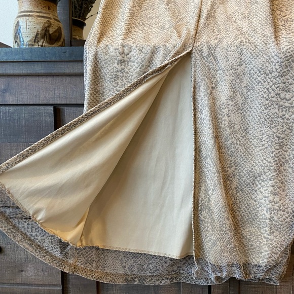 Late 90s snakeskin mesh print maxiskirt - Picture 3 of 12